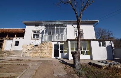 ruse-mowlem-real-estate-pay-monthly-pepelina-gravity-house-7_53555936810_o