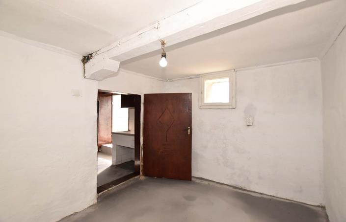 Image No.17-2 Bed House for sale