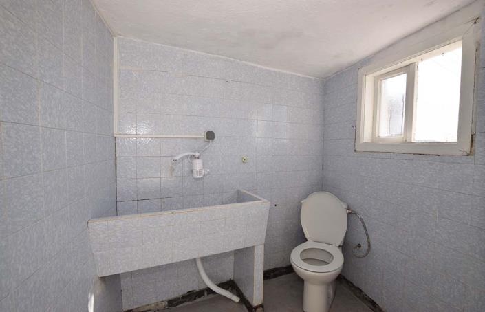 Image No.25-2 Bed House for sale