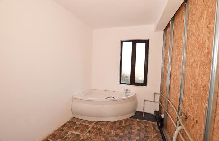 Image No.39-Maison de 2 chambres à vendre à Letnitsa