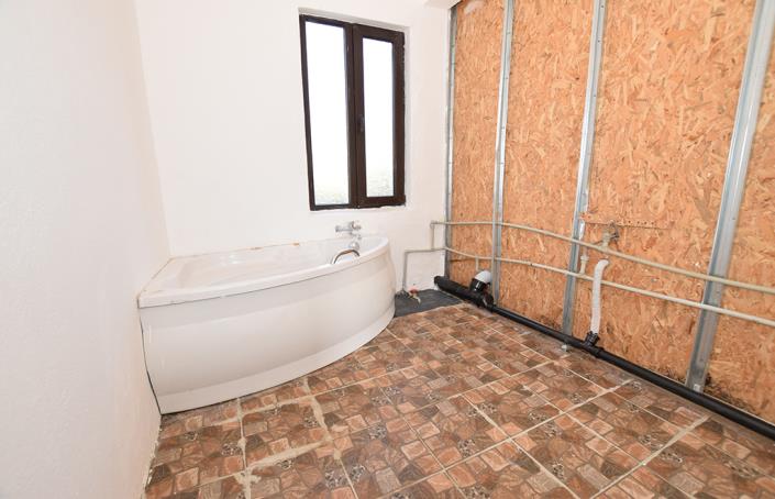 Image No.40-Maison de 2 chambres à vendre à Letnitsa