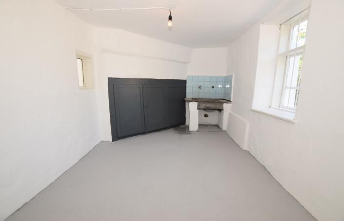 Image No.16-4 Bed House for sale