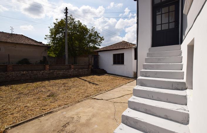 Image No.21-4 Bed House for sale