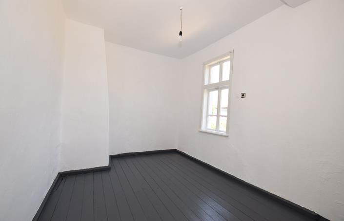 Image No.26-4 Bed House for sale