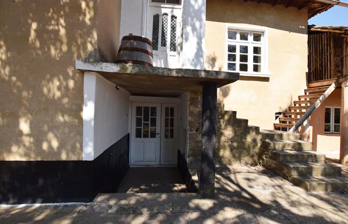 Image No.12-4 Bed House for sale