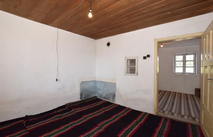 Image No.18-4 Bed House for sale