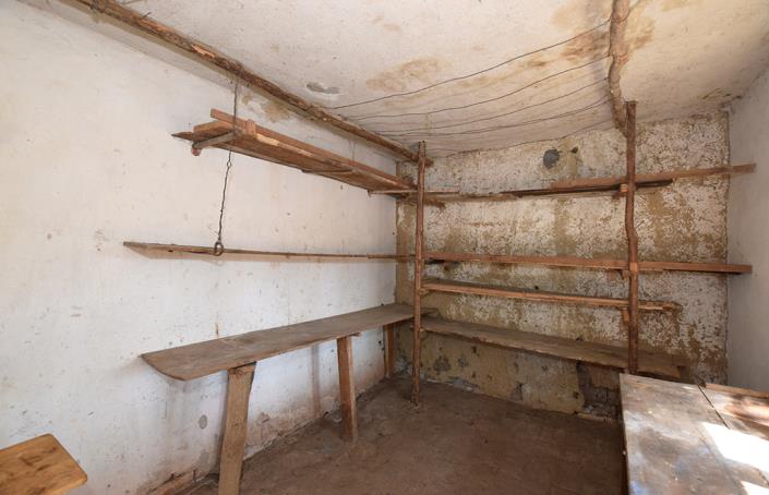 Image No.44-4 Bed House for sale