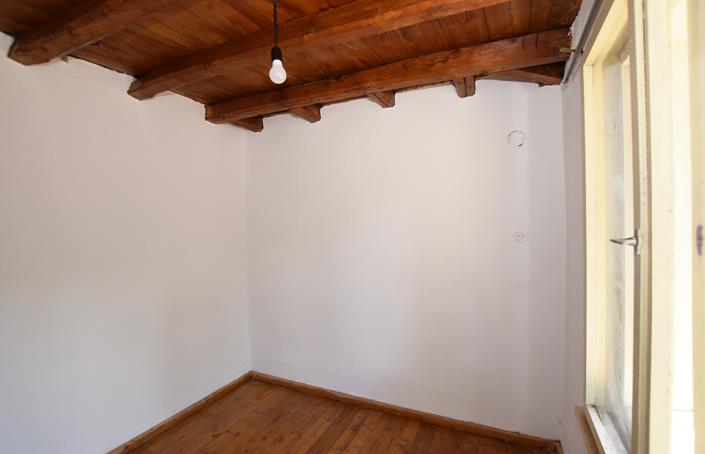 Image No.11-2 Bed House for sale