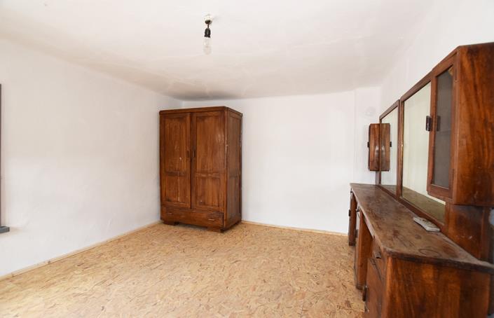 Image No.21-2 Bed House for sale