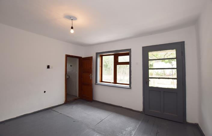 Image No.33-2 Bed House for sale