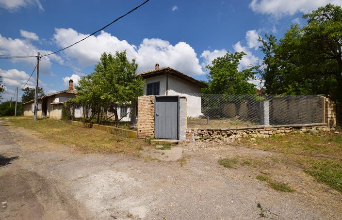 Image No.3-4 Bed House for sale