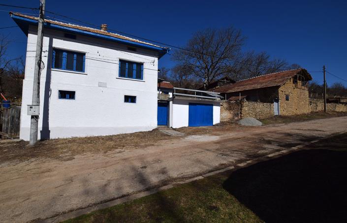 Image No.5-Maison de 3 chambres à vendre à Dobromirka