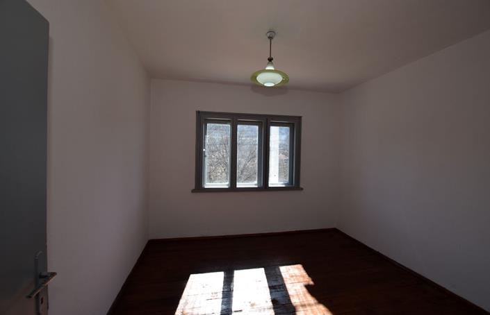 Image No.44-Maison de 3 chambres à vendre à Dobromirka