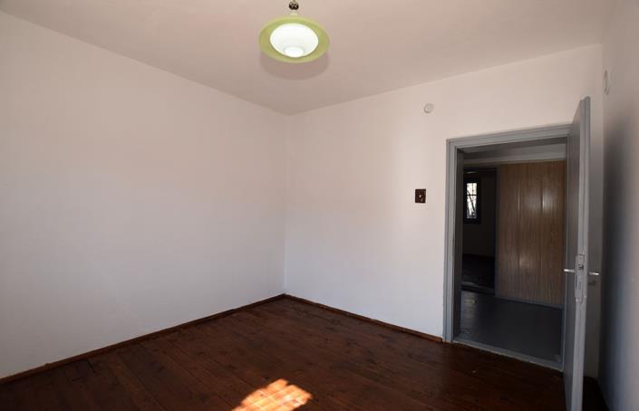 Image No.46-Maison de 3 chambres à vendre à Dobromirka