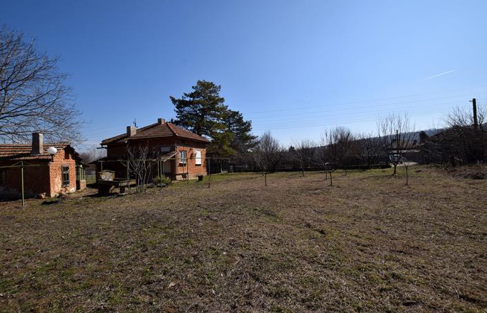 Image No.25-Maison de 1 chambre à vendre à Belene