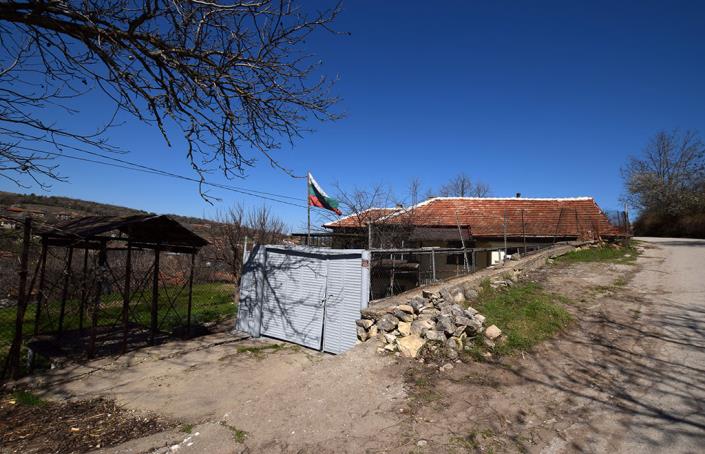 Image No.3-Maison de 3 chambres à vendre à Tsenovo