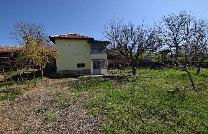 Image No.48-Maison de 3 chambres à vendre à Tsenovo