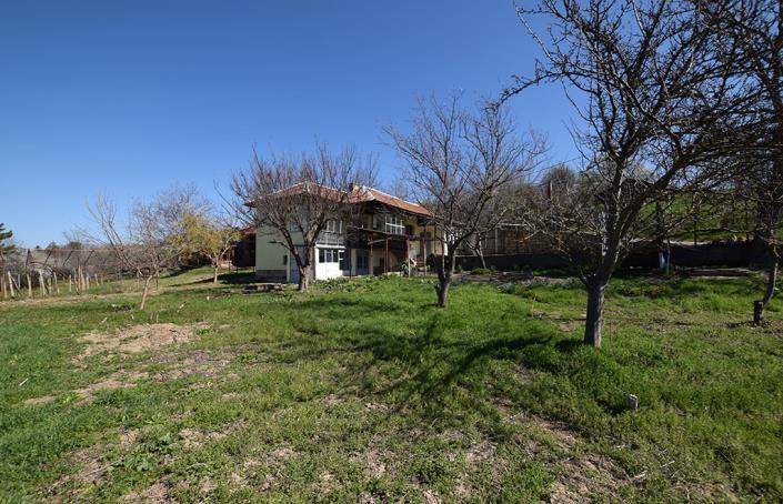 Image No.50-Maison de 3 chambres à vendre à Tsenovo