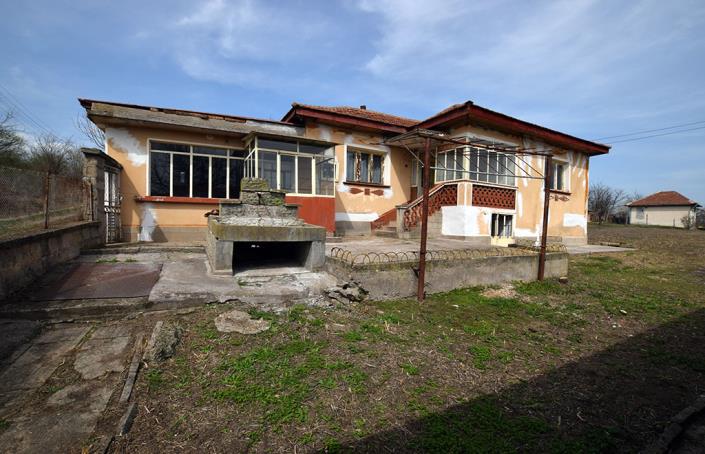 Image No.56-Maison de 3 chambres à vendre à Belene