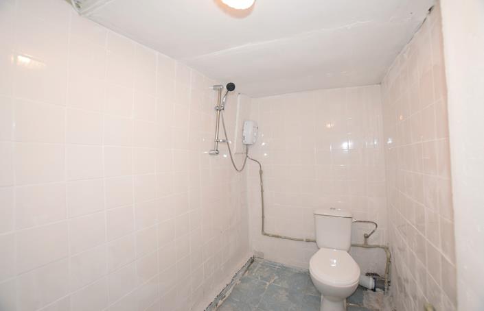 Image No.14-2 Bed House for sale