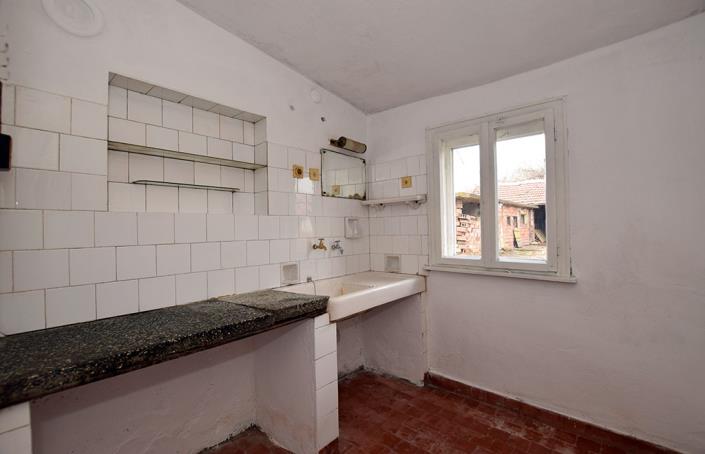 Image No.34-3 Bed Hotel for sale