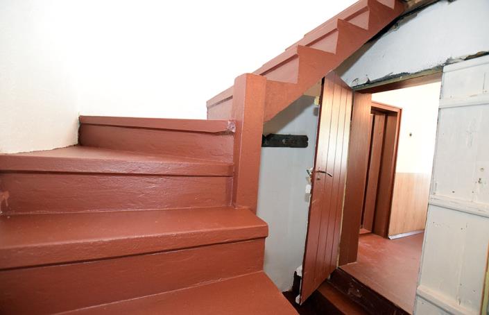 Image No.44-3 Bed Hotel for sale