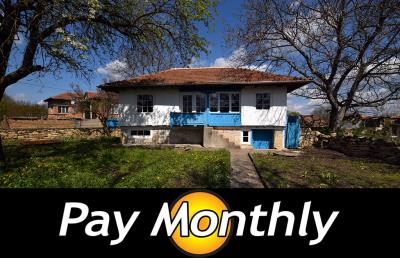 FANTASY-HOUSE---PAY-MONTHLY-SIGN