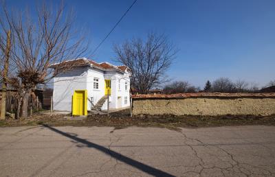 ruse-mowlem-real-estate-pay-monthly-batak-glow-house-1_52704539840_o