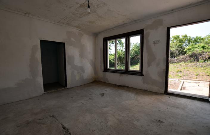 Image No.14-3 Bed House for sale