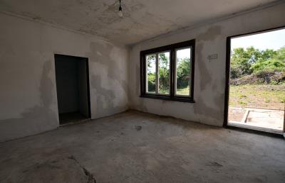 Pay-Monthly-Bulgaria--Orlovets--Pre-Market-XXVI--13