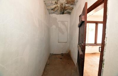 Pay-Monthly-Bulgaria--Orlovets--Pre-Market-XXVI--14