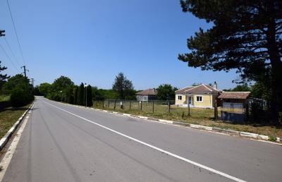 Pay-Monthly-Bulgaria--Mowlem--Zmeevo--Sandy-House-1