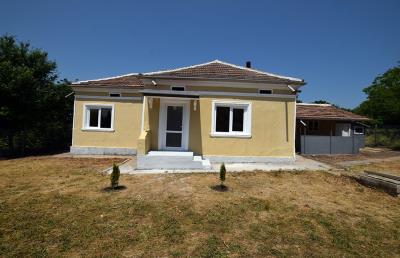 Pay-Monthly-Bulgaria--Mowlem--Zmeevo--Sandy-House-5