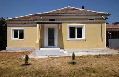 Pay-Monthly-Bulgaria--Mowlem--Zmeevo--Sandy-House-6