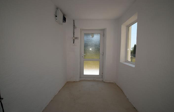 Image No.20-2 Bed House for sale