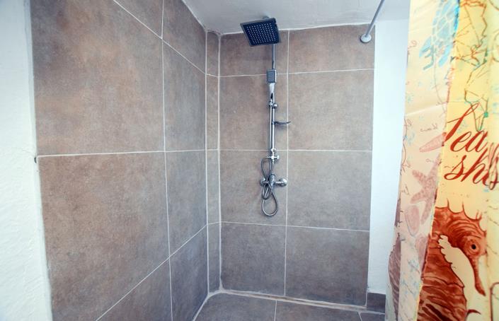 Image No.30-2 Bed House for sale