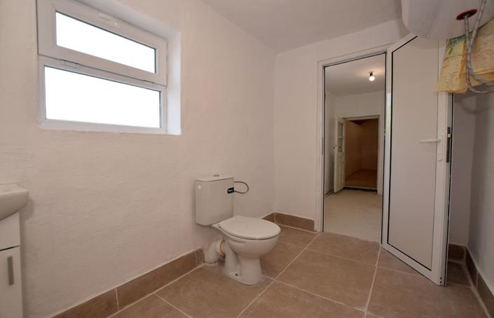 Image No.32-2 Bed House for sale