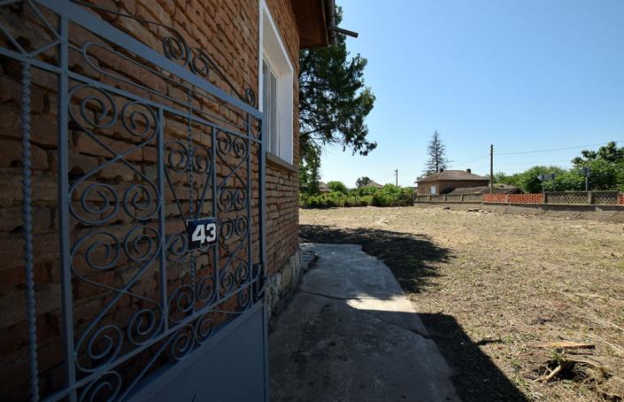 Image No.8-Maison de 3 chambres à vendre à Nikopol