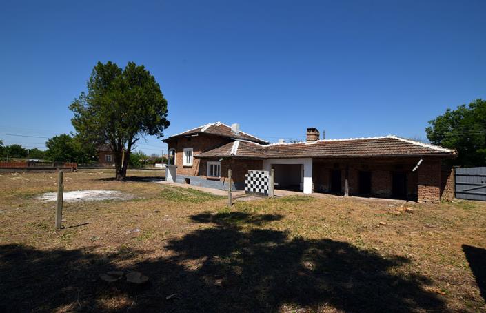 Image No.13-Maison de 3 chambres à vendre à Nikopol