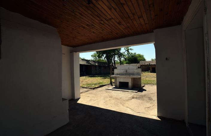 Image No.18-Maison de 3 chambres à vendre à Nikopol