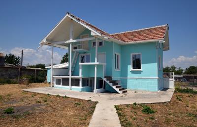 Pay-Monthly--Mowlem-Bulgaria--Seltse--Sky-House--9