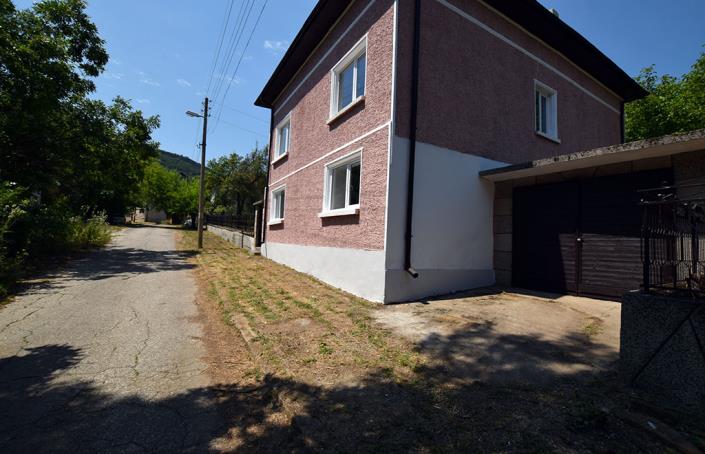 Image No.5-Maison de 3 chambres à vendre à Tarhovo