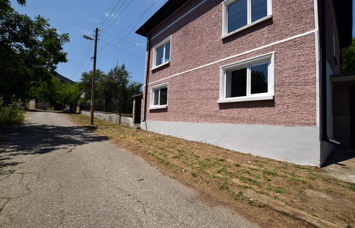 Image No.6-Maison de 3 chambres à vendre à Tarhovo