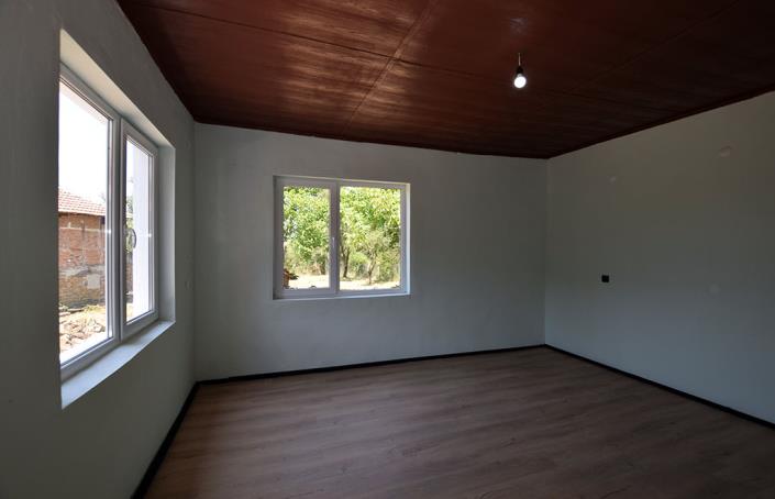 Image No.50-Maison de 3 chambres à vendre à Tarhovo