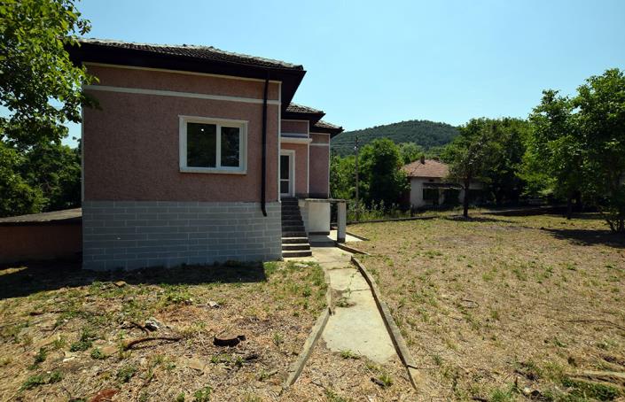 Image No.59-Maison de 3 chambres à vendre à Tarhovo