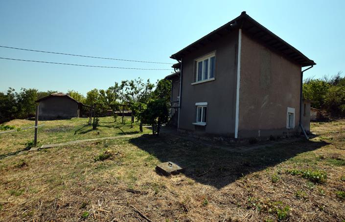 Image No.9-Maison de 4 chambres à vendre à Belene