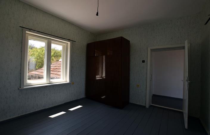 Image No.43-Maison de 4 chambres à vendre à Belene