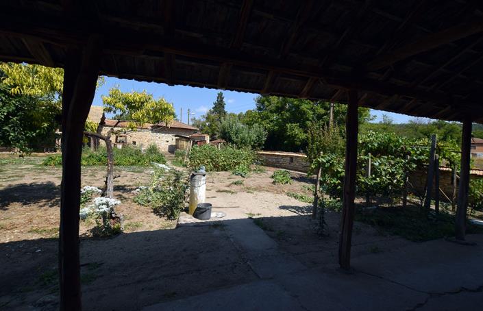 Image No.12-1 Bed House for sale