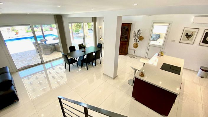 Image No.30-Villa de 4 chambres à vendre à Aphrodite Hills