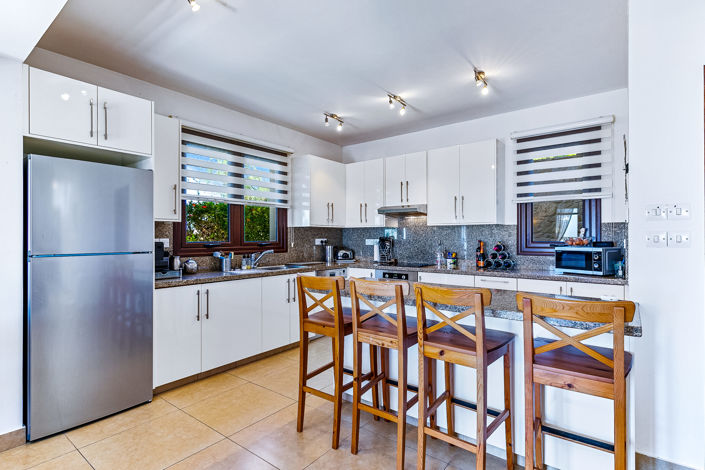 Image No.3-4 Bed Villa for sale